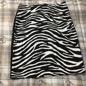White House Black Market Skirt